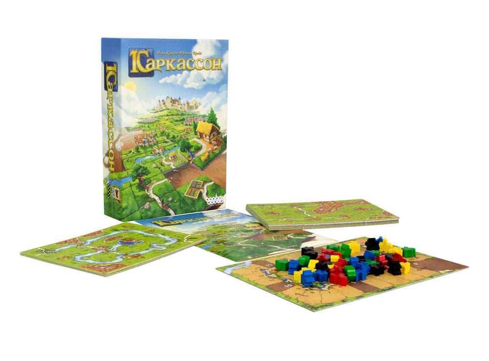 Коробка и компоненты настольной игры Каркассон
